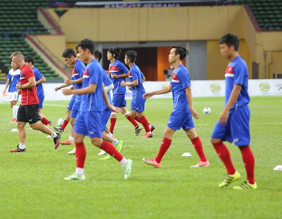 U22 Việt Nam 4-0 U22 Philippines: Dấu ấn Công Phượng, Văn Toàn - 13