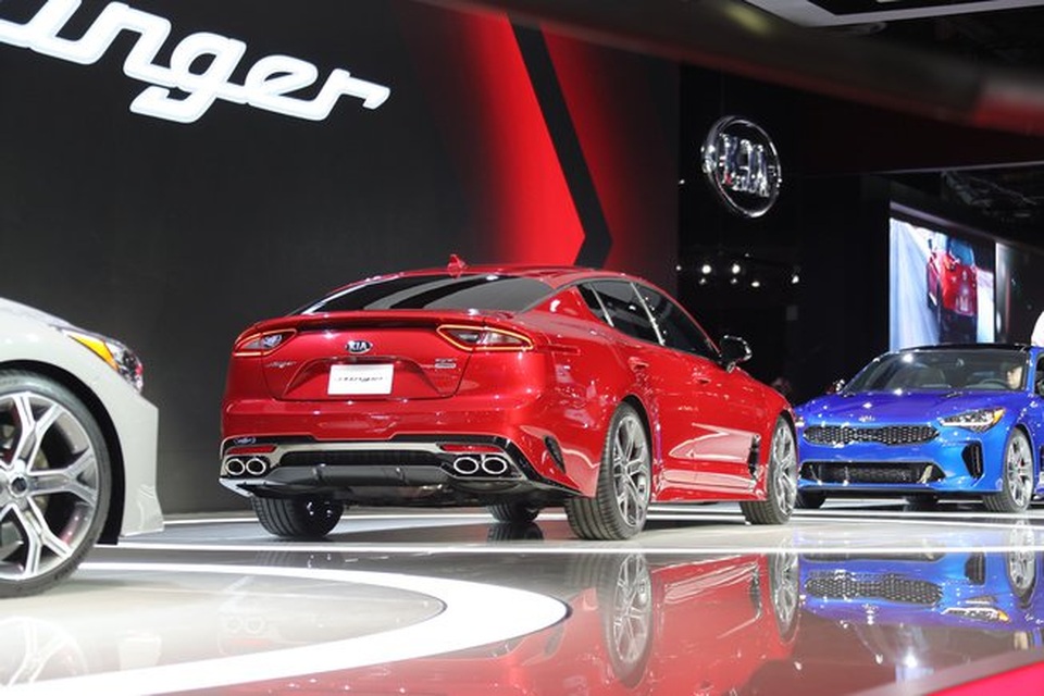 Kia Stinger "lội ngược dòng" - 4 Kia Stinger "lội ngược dòng" - 4