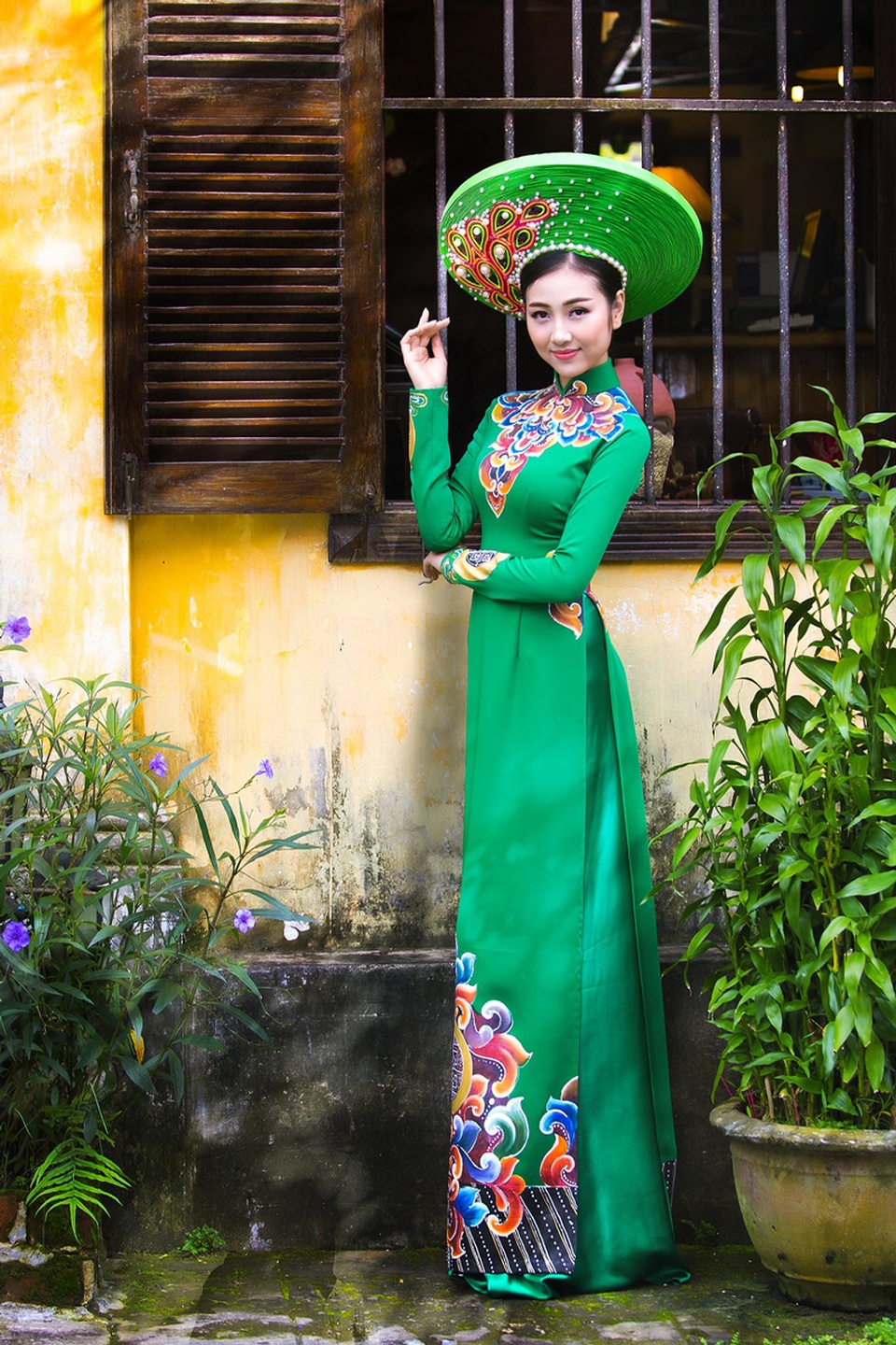 Thiếu nữ Quảng Nam khoe nét duyên dáng trong tà áo dài - 13 Thiếu nữ Quảng Nam khoe nét duyên dáng trong tà áo dài - 13