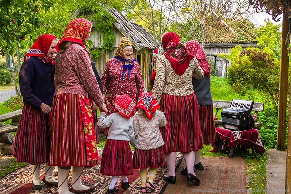 Đảo lạ được ví như “Tây lương nữ quốc” giữa thời hiện đại - 5 Đảo lạ được ví như “Tây lương nữ quốc” giữa thời hiện đại - 5