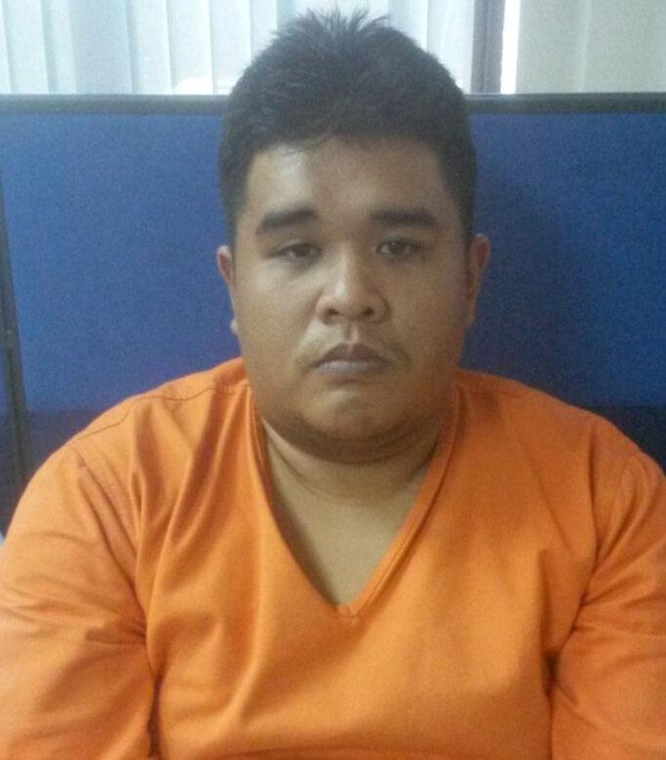 Cái chết nhiều uẩn khúc của ông Kim Jong-nam tại Malaysia - 11
Muhammad Farid Bin Jallaludin, bạn trai của Siti Aisyah (Ảnh: Reuters/Cảnh sát Malaysia)