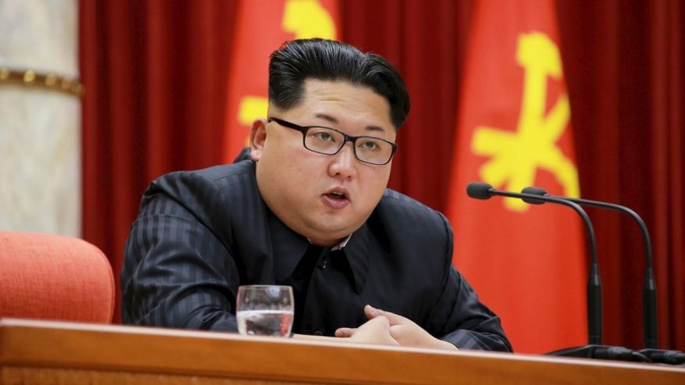 Báo Nhật: Ông Kim Jong-un thuê 10 điệp viên KGB đề phòng bị ám sát - 1 Ông Kim Jong-un (Ảnh: Reuters)