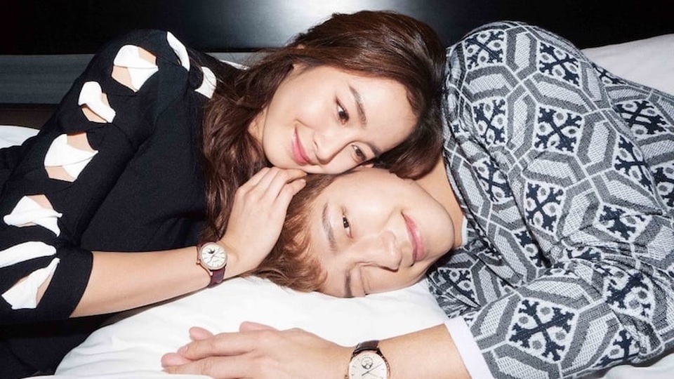 Kim Tae Hee đã sinh con gái đầu lòng - 1 
Kim Tae Hee và Bi (Rain) chào đón con gái đầu lòng chào đời ngày 25/10.