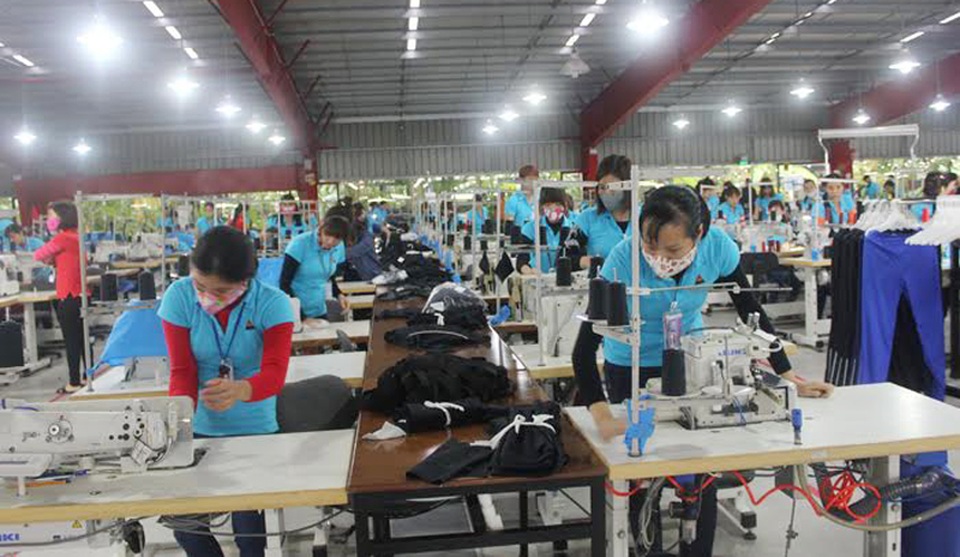 Chủ tịch Quốc hội Nguyễn Thị Kim Ngân thăm và làm việc với một số DN trên địa bàn tỉnh Thái Bình - 3
Chủ tịch Quốc hội Nguyễn Thị Kim Ngân thăm và làm việc với một số DN trên địa bàn tỉnh Thái Bình số 3