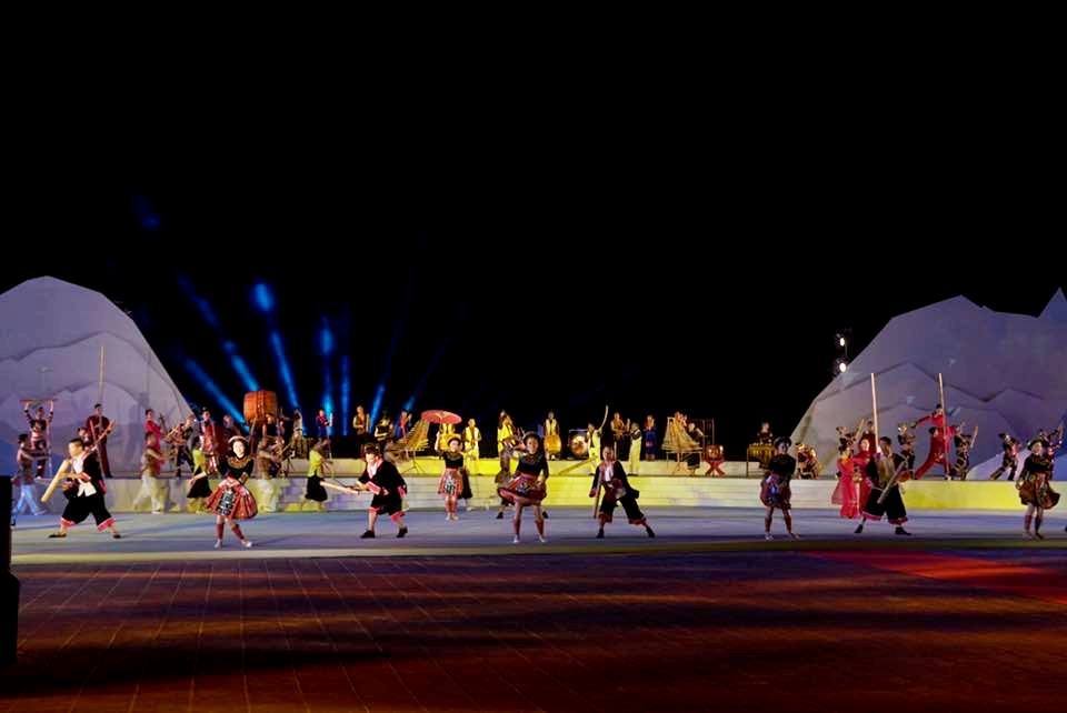 Khai mạc Festival Di sản Quảng Nam lần thứ VI 2017 - 3 Các tiết mục văn nghệ tại lễ khai mạc Festival Di sản Quảng Nam lần thứ VI 2017