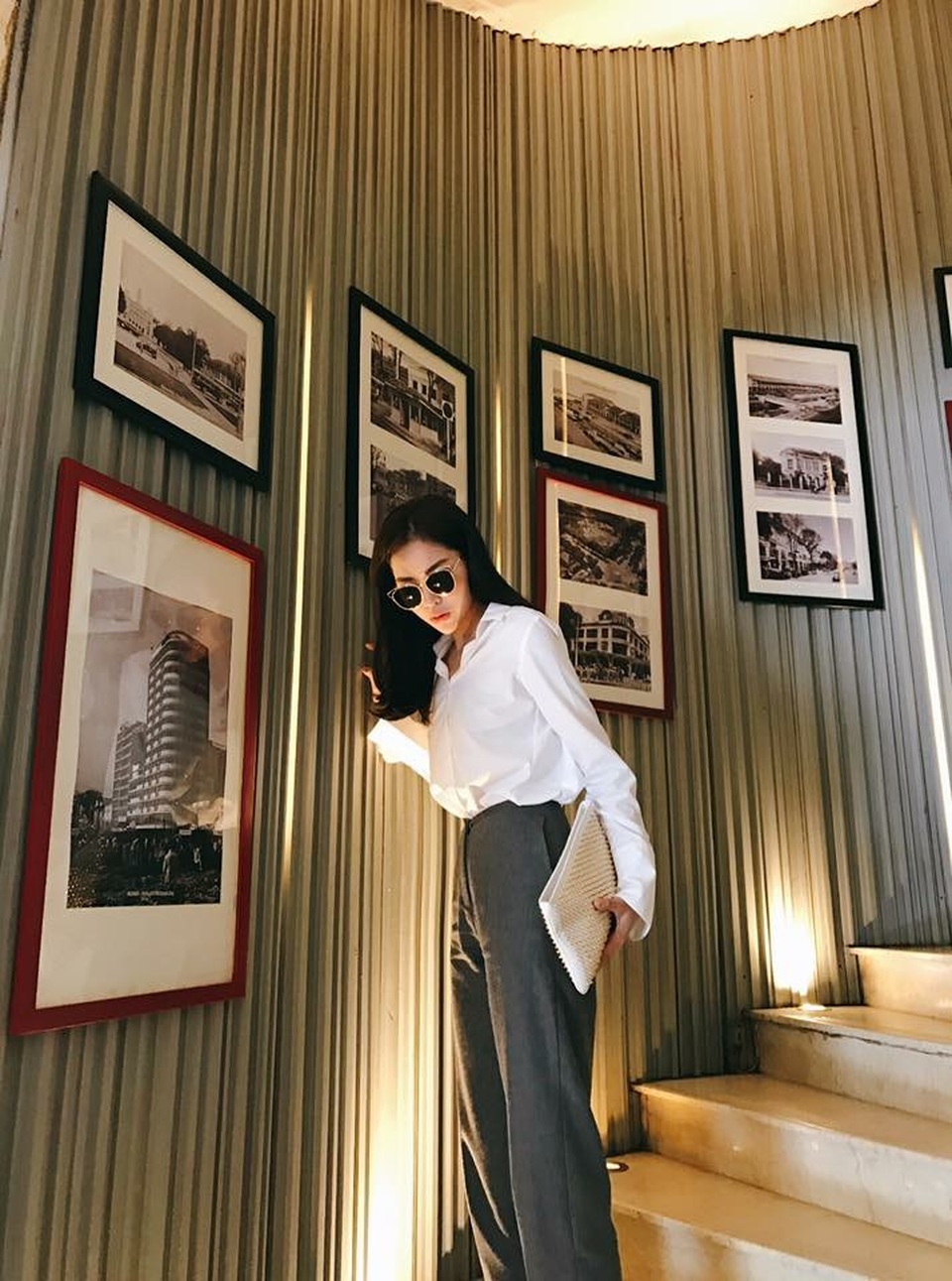 
Hoa hậu Kỳ Duyên ngày càng sang chảnh với gu thời trang đơn giản nhưng sành điệu
