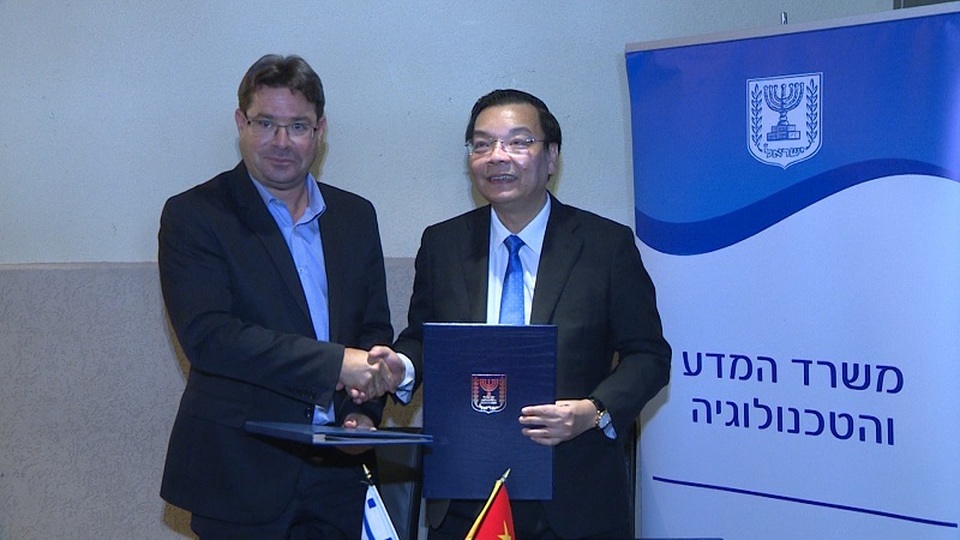 Việt Nam và I-xra-en hợp tác toàn diện về Khoa học và Công nghệ. - 1
Việt Nam và I-xra-en hợp tác toàn diện về Khoa học và Công nghệ.