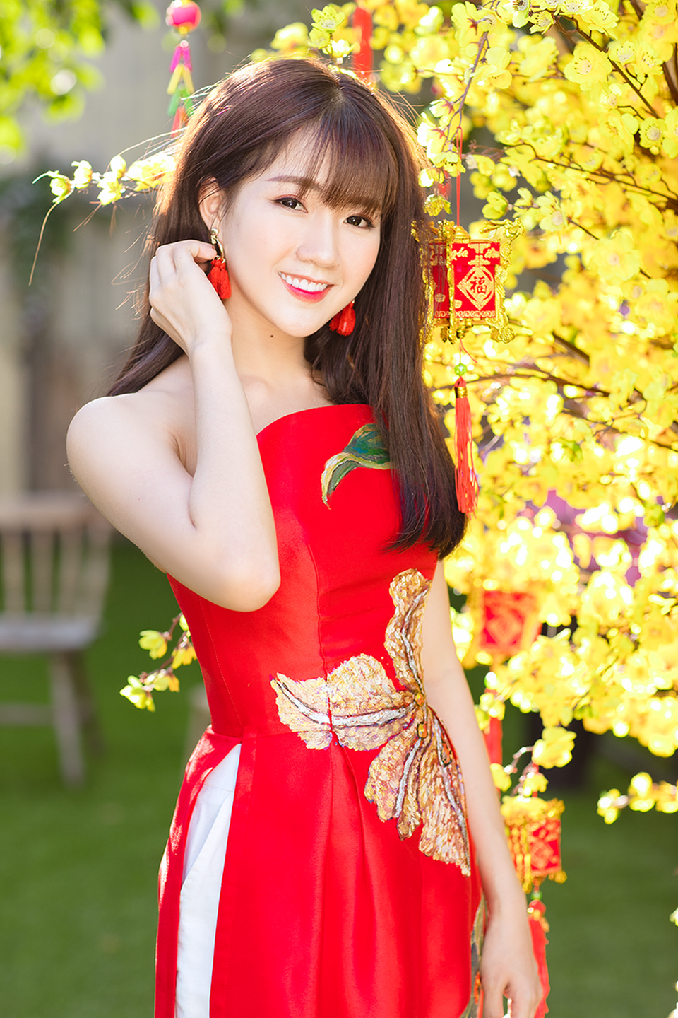 Biệt danh “không ai ngờ" của hot girl Việt xuất hiện trên Reuters - 5 Biệt danh “không ai ngờ" của hot girl Việt xuất hiện trên Reuters - 5