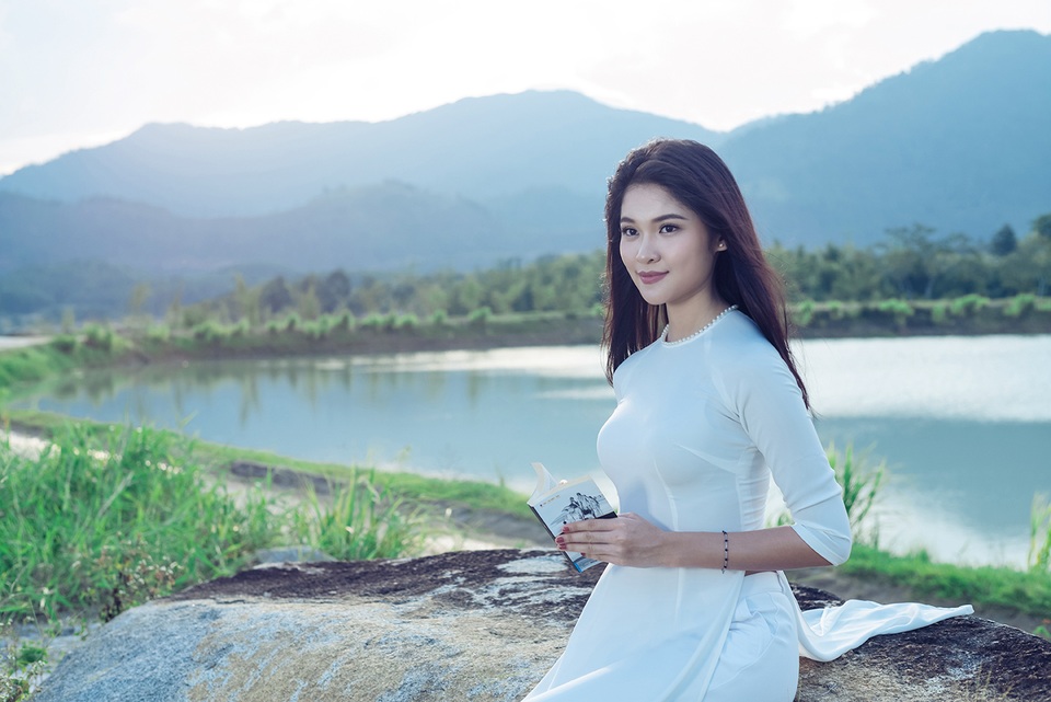 Thanh Tú, Thuỳ Dung, Đào Thị Hà khoe dáng “nuột” ở "Dubai Việt Nam" - 5 Thanh Tú, Thuỳ Dung, Đào Thị Hà khoe dáng “nuột” ở "Dubai Việt Nam" - 5