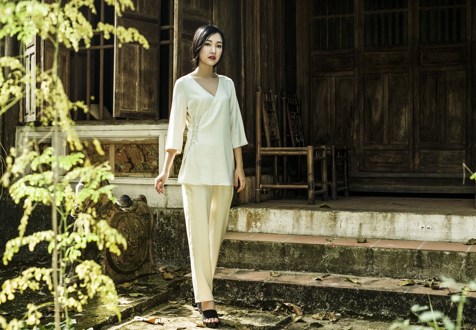 BTV Diệp Anh làm người mẫu cùng “nàng thơ xứ Huế” - 6 BTV Diệp Anh làm người mẫu cùng “nàng thơ xứ Huế” - 6
