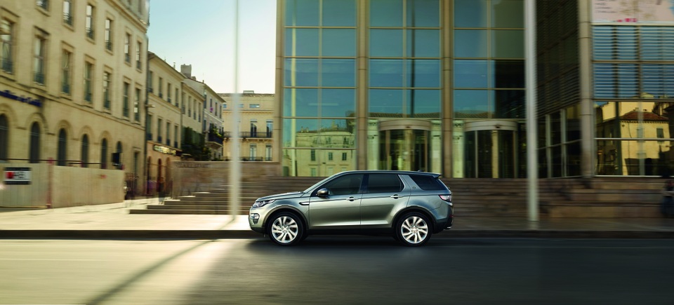 Discovery Sport - Mẫu SUV đa địa hình dành cho đô thị - 1 Discovery Sport - Mẫu SUV đa địa hình dành cho đô thị - 1
