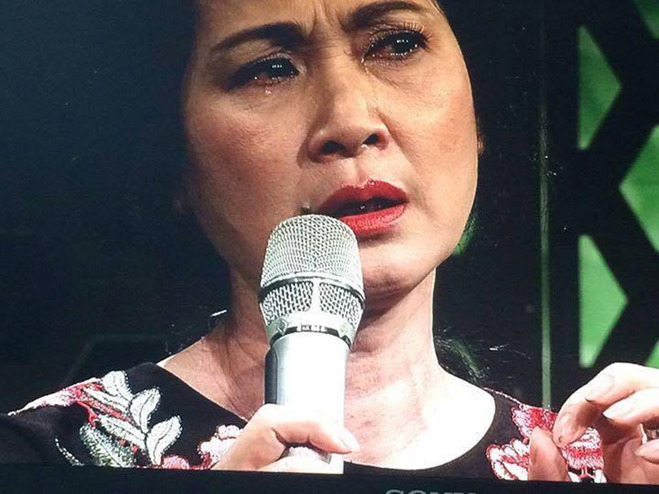“Mẹ chồng” Lan Hương nghẹn ngào khi kể lại kỷ niệm thời thanh xuân - 1 NSND Lan Hương nghẹn ngào khi nhớ lại những kỷ niệm đã qua.