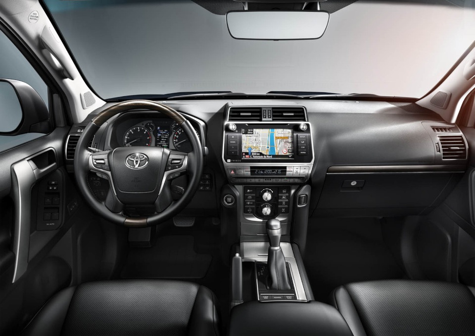 Land Cruiser Prado 2018 trình làng với diện mạo hoàn toàn mới - 5 Land Cruiser Prado 2018 trình làng với diện mạo hoàn toàn mới - 5