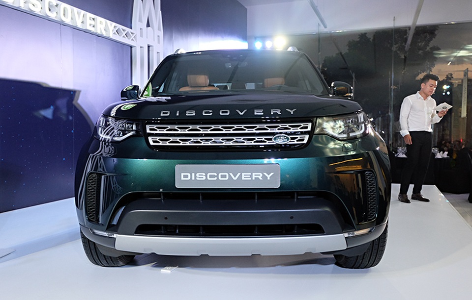 Land Rover Discovery có giá bán từ 3,997 tỉ đồng tại Việt Nam - 1
Land Rover Discovery mới có giá bán từ 3,997 - 5,012 tỉ đồng