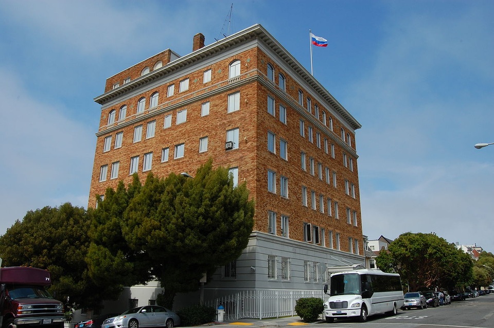 Nga “tố” Mỹ phá khóa lãnh sự quán - 1 Lãnh sự quán Nga tại San Francisco (Ảnh: Wikipedia)
