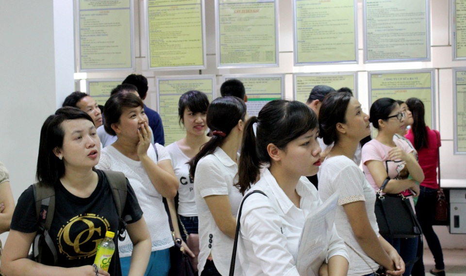 Sáng 21/3, tại Hà Nội: Phiên GDVL thanh niên với 500 chỉ tiêu tuyển dụng - 1
Lao động trẻ tìm việc tại Phiên GDVL Hà Nội (ảnh TL)