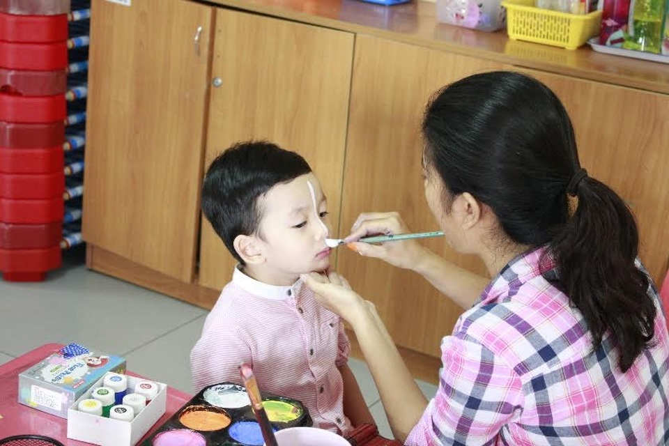 Giá Trị Phương Đông, Học Vấn Phương Tây, Công Dân Toàn Cầu - 8 Lễ hội Halloween.