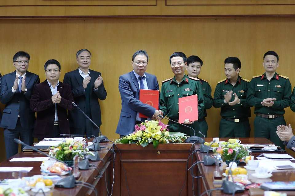 VIETTEL và VAST hợp tác nghiên cứu công nghệ cao - 1 VIETTEL và VAST hợp tác nghiên cứu công nghệ cao - 1