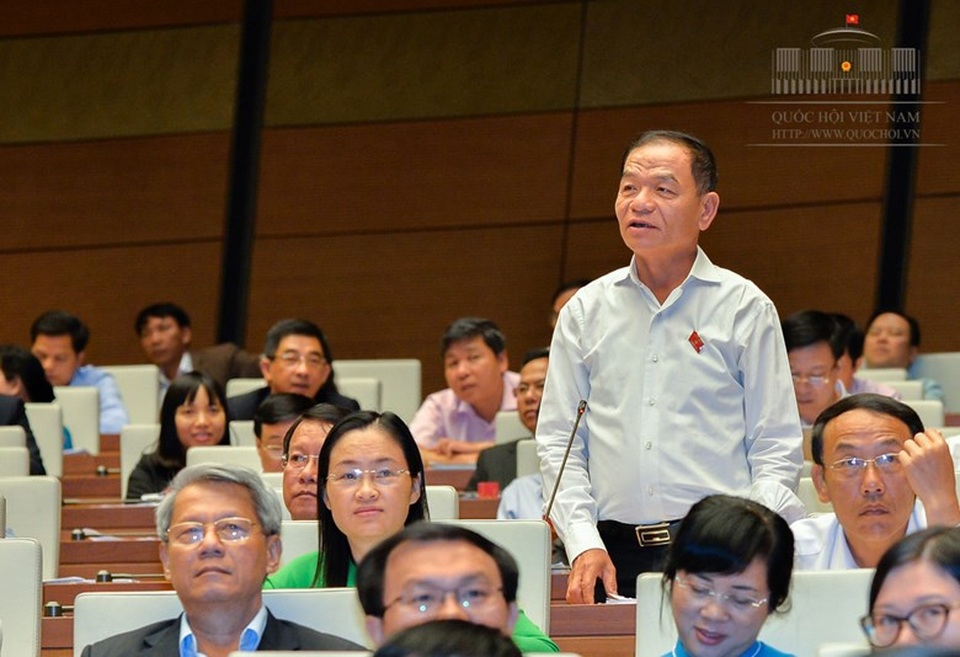 Phát ngôn sốc kiểu “xây nghĩa trang để phát triển bền vững”: Cán bộ kém! - 1 Đại biểu Quốc hội Lê Thanh Vân: Xác định trách nhiệm giờ chỉ có thể làm một cách ước lệ.