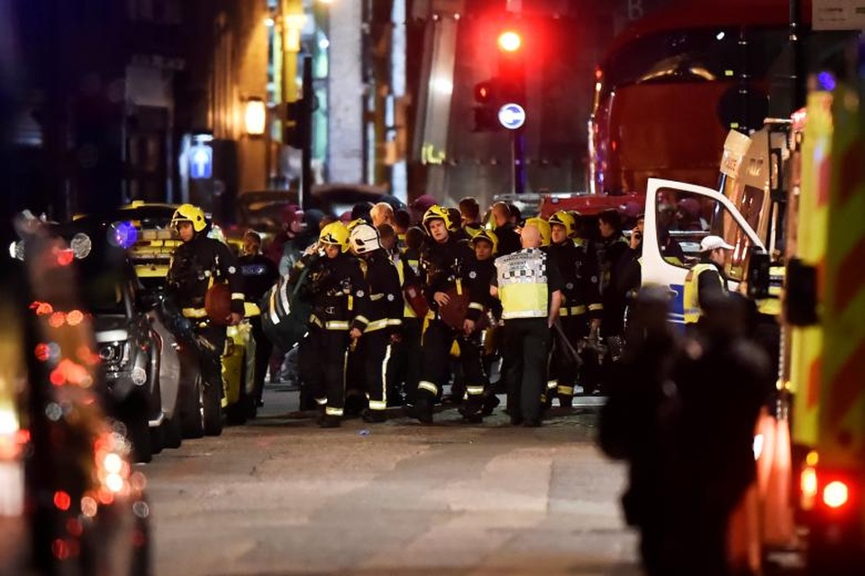 Thủ đô London rúng động vì các vụ tấn công khủng bố - 15
Đây là vụ tấn công khủng bố thứ 3 xảy ra tại Anh kể từ tháng 3/2017 (Ảnh: Reuters)