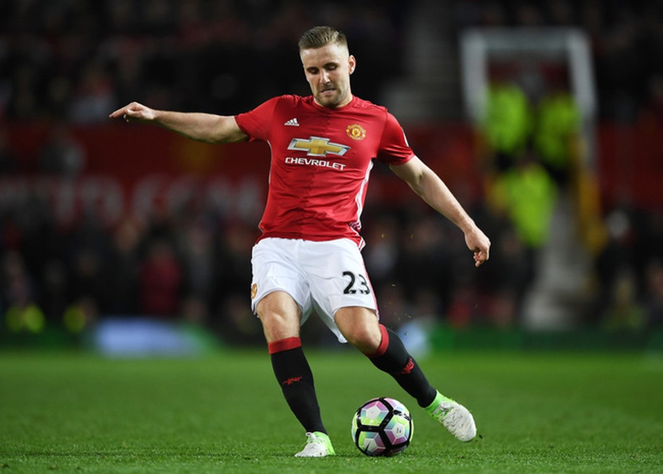 Mourinho chê bai Luke Shaw thi đấu “thiếu đầu óc” - 1 Mourinho chê bai Luke Shaw dù cầu thủ này thi đấu tương đối tốt