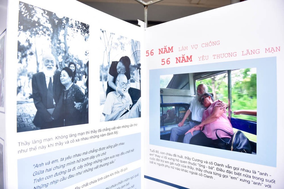 Trường Lương Thế Vinh làm triển lãm về thầy Văn Như Cương nhân ngày 20/11 - 11
Một góc hình ảnh, bài viết và thơ giới thiệu câu chuyện tình yêu 56 năm của thầy Văn Như Cương và vợ.