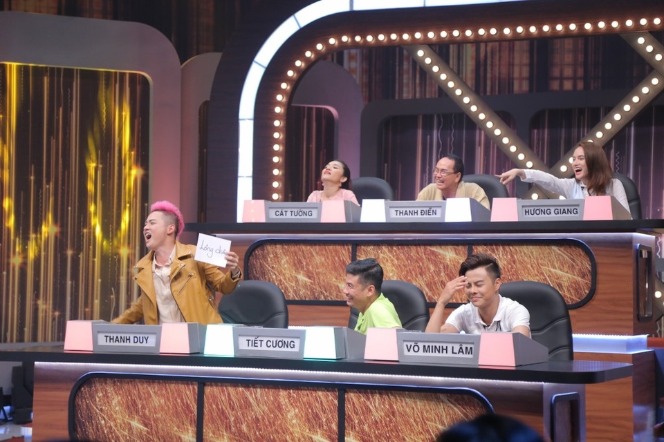 Đã đến lúc khán giả cần tẩy chay gameshow nhảm nhí! - 1 Chương trình Siêu sao đoán chữ bị chê là nhảm nhí. Ảnh: C.T