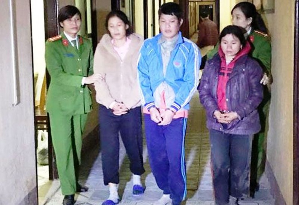 Triệt phá đường dây buôn bán ma túy xuyên quốc gia lớn nhất từ trước đến nay - 1 Các đối tượng bị bắt giữ