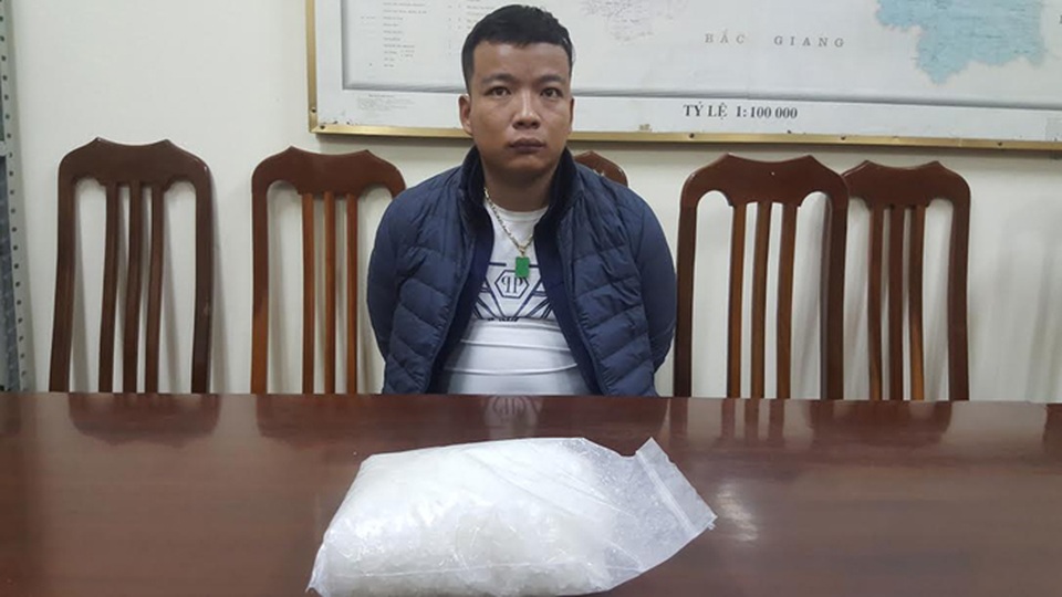 Liên tiếp bắt giữ 2 vụ vận chuyển ma túy đá - 3 Đối tượng Lê Đình Tuấn