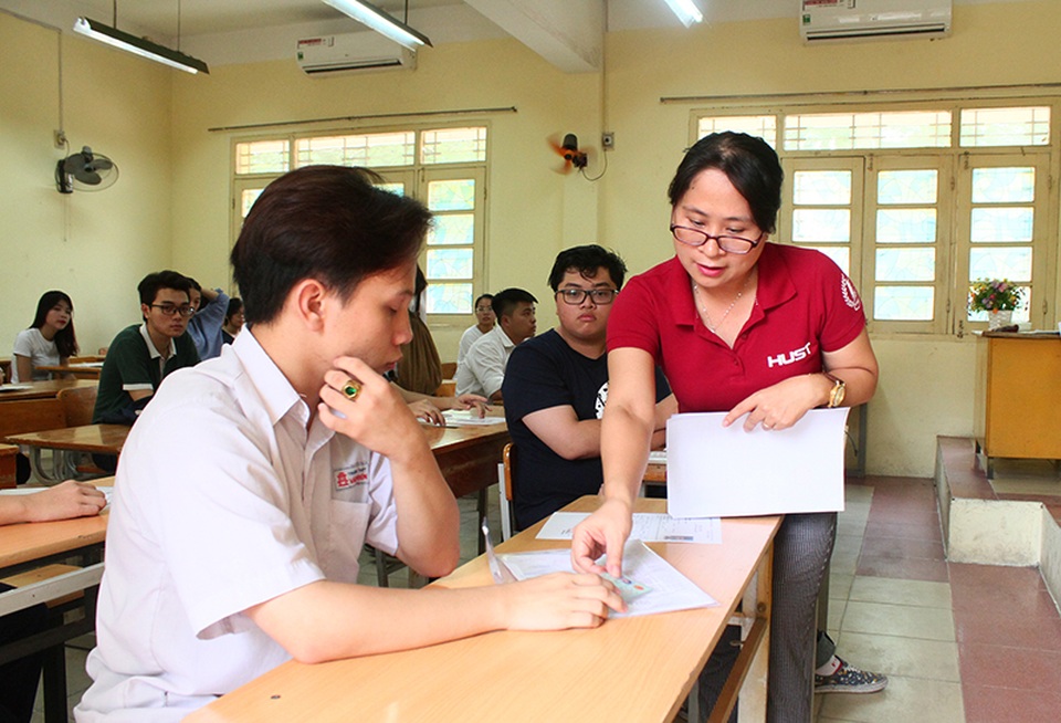 Thí sinh được 10 ngày phúc khảo bài thi - 1
Mọi thí sinh đều có quyền phúc khảo bài thi (Ảnh: Mai Châm)