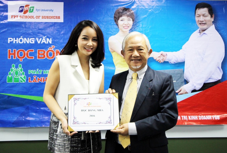 Giành học bổng MBA 100 triệu đồng khi đạt mức chỉ số “vượt khó” trên 150 điểm - 2 CEO, Diễn viên Mai Thu Huyền cũng xuất sắc nhận được suất học bổng này.