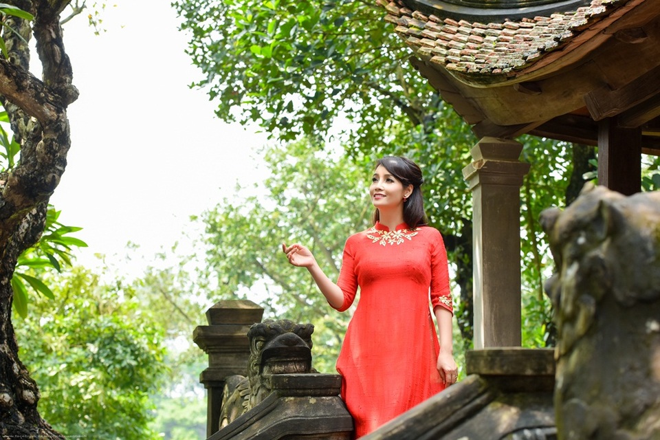Mai Thu Huyền tiết lộ từng được NSND Hoàng Dũng chấm thi nhan sắc tuổi 15 - 17 Mai Thu Huyền tiết lộ từng được NSND Hoàng Dũng chấm thi nhan sắc tuổi 15 - 17