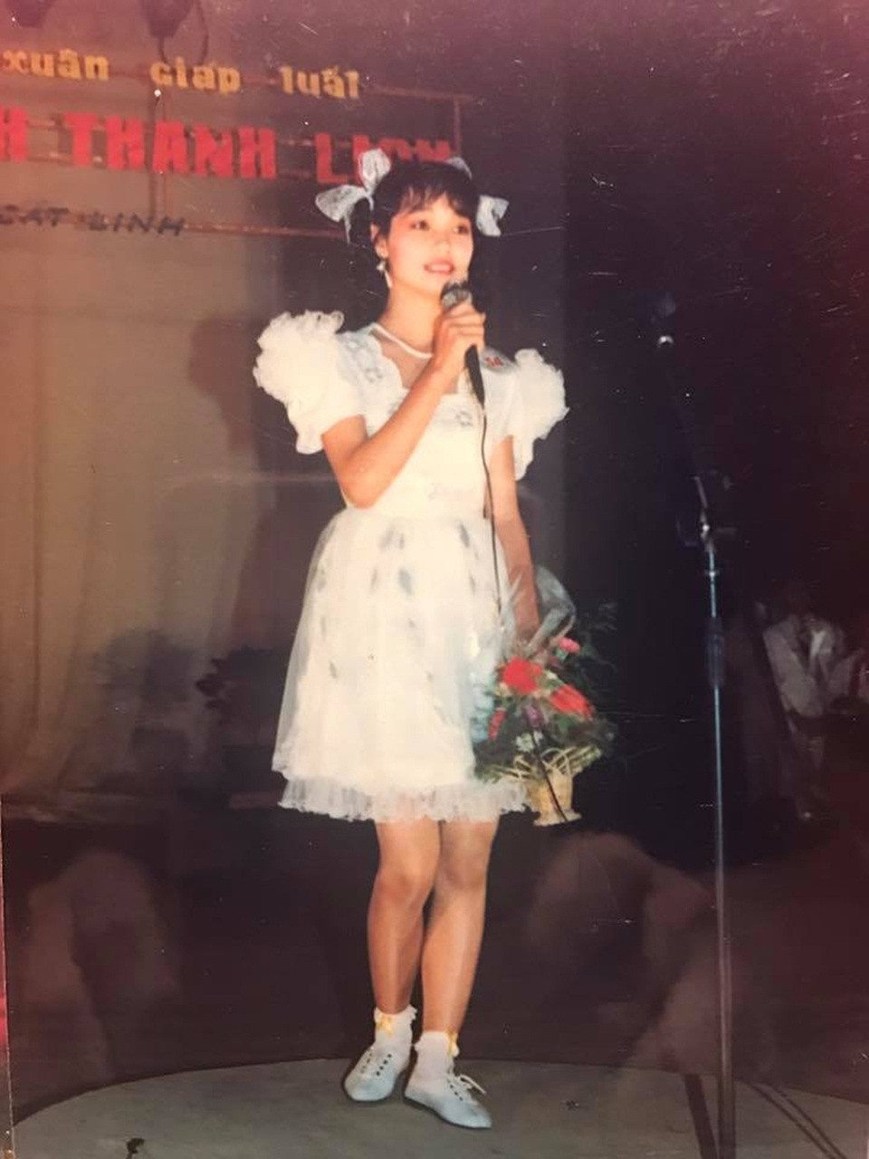 Mai Thu Huyền tiết lộ thời “nữ sinh thanh lịch” nhận nhiều thư làm quen - 7 Mai Thu Huyền tiết lộ thời “nữ sinh thanh lịch” nhận nhiều thư làm quen - 7