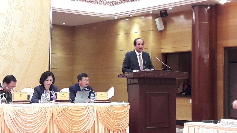 Chính phủ không đặt vấn đề ghép Tết Nguyên đán vào Tết dương - 1
Bộ trưởng, Chủ nhiệm Văn phòng Chính phủ Mai Tiến Dũng trả lời báo chí chiều 3/2