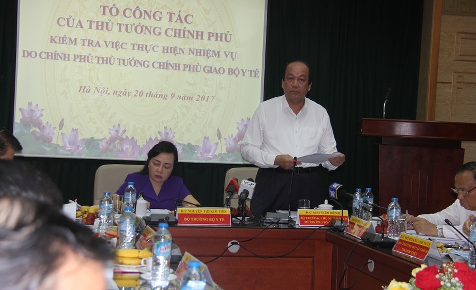 Bộ Y tế ban hành văn bản trái ngược ý kiến của Thủ tướng - 1
Bộ trưởng, Chủ nhiệm Văn phòng Chính phủ Mai Tiến Dũng cho biết Vụ trưởng Vụ Pháp chế đã thừa lệnh Bộ trưởng Bộ Y tế ký một văn bản trái hoàn toàn ý kiến của Thủ tướng.