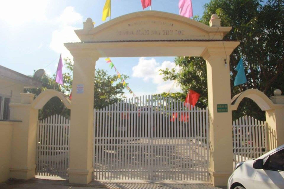 Hiệu trưởng bị “tố” kê khống lên giá nhiều khoản chi - 1 Hiệu trưởng Trường Mầm non Thụ Lộc bị “tố” kê khống nhiều khoản chi