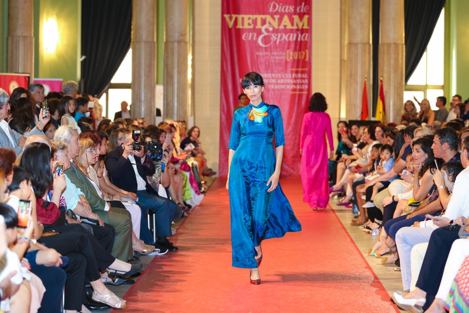 Phim đầu tay của đạo diễn Hồng Ánh “cháy vé” tại Tây Ban Nha - 4