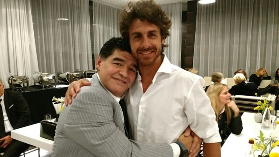Huyền thoại Maradona dự lễ bốc thăm chia bảng VCK World Cup U20 - 1 Maradona và Aimar sẽ tham dự lễ bốc thăm chia bảng VCK World Cup U20 vào ngày mai (15/3)