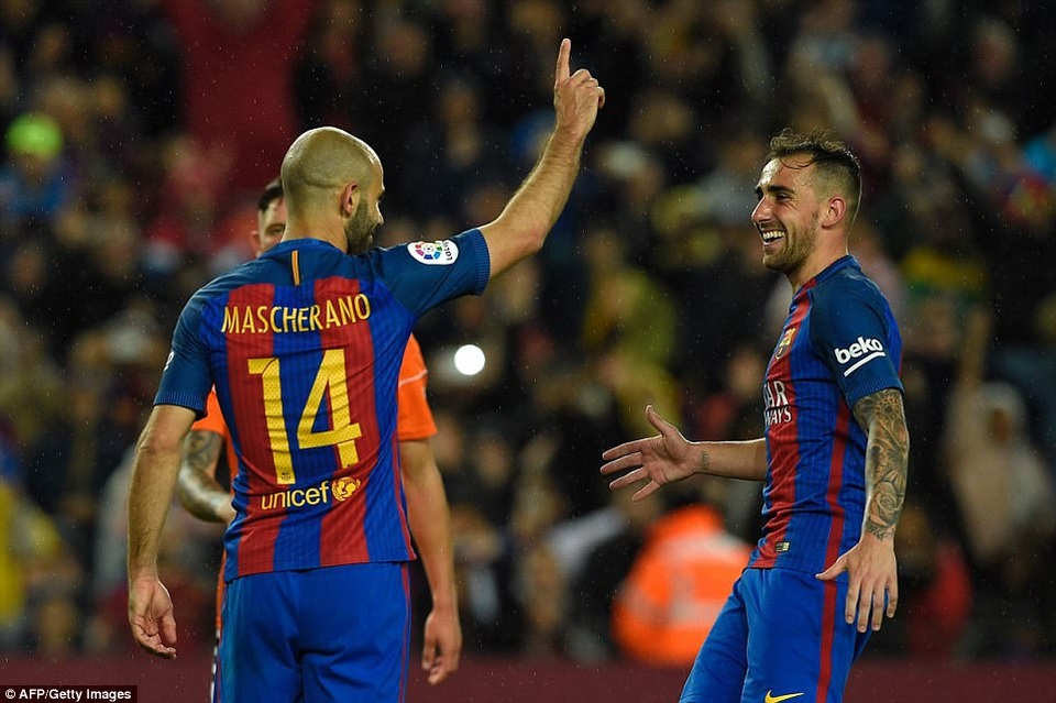 Tiếp đà thăng hoa, Barcelona “xé lưới” Osasuna tới 7 lần - 2 Mascherano góp vui với bàn thắng đầu tiên cho Barcelona