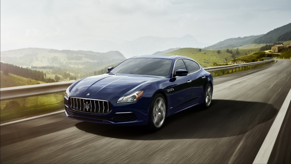 Hãng xe quý tộc Italy ra mắt Ngôi nhà Maserati tại Hà Nội - 5 Maserati Quattroporte 2017 - GranLusso