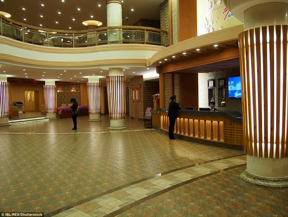 Sảnh lớn tiếp khách của khu nghỉ dưỡng