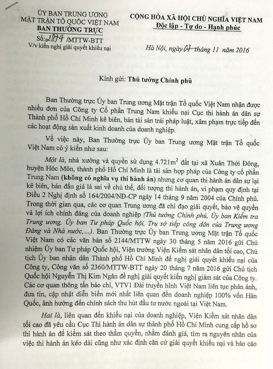 Vụ thi hành án kiểu "kì lạ": Hàng loạt chỉ đạo giải quyết, doanh nghiệp vẫn "dài cổ" chờ đợi - 3 Vụ thi hành án kiểu "kì lạ": Hàng loạt chỉ đạo giải quyết, doanh nghiệp vẫn "dài cổ" chờ đợi - 3
