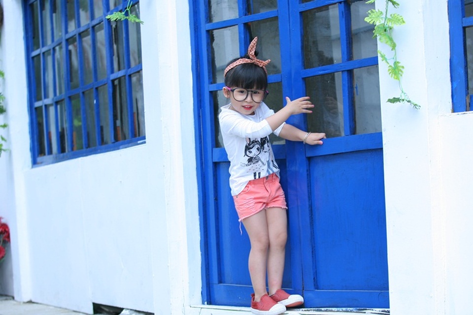 “Chi Pu phiên bản nhí” đốn tim với phong cách siêu mẫu - 19 “Chi Pu phiên bản nhí” đốn tim với phong cách siêu mẫu - 19