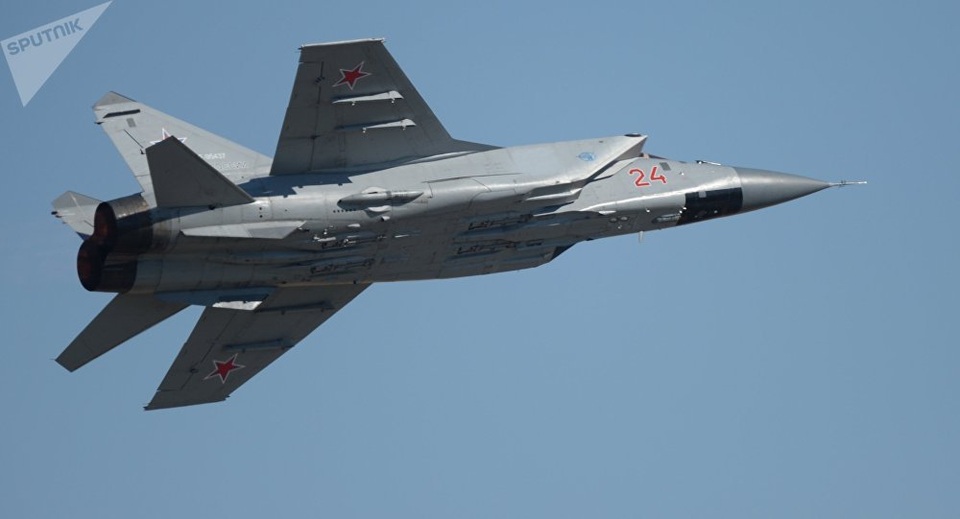 Máy bay Nga chặn 14 máy bay do thám nước ngoài tuần qua - 1
Máy bay chiến đấu MiG-31 của Nga (Ảnh: Sputnik)