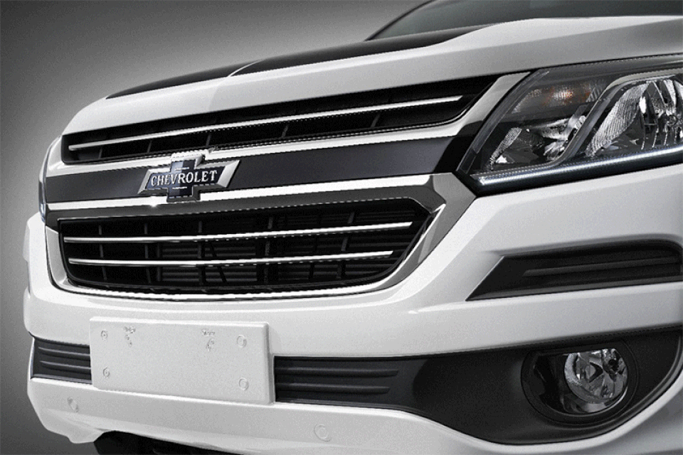 Việt Nam sẽ chỉ có 100 chiếc Chevrolet Colorado Centennial Limited - 3 Chevrolet Colorado Centennial tại Việt Nam sẽ chỉ có màu trắng