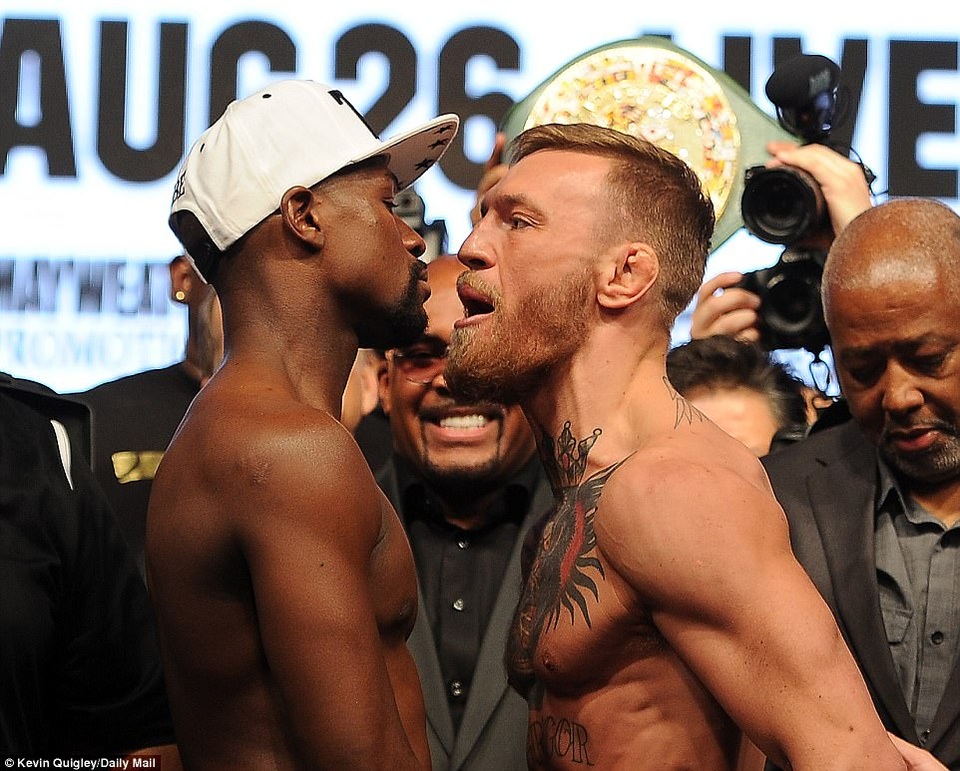 Mayweather và McGregor khẩu chiến dữ dội trước giờ G - 1 Mayweather và McGregor khẩu chiến dữ dội trước giờ G