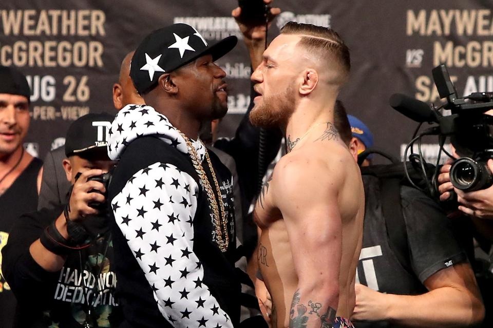 Mayweather tự nhận cửa dưới với McGregor - 1 Mayweather tự nhận cửa dưới so với McGregor