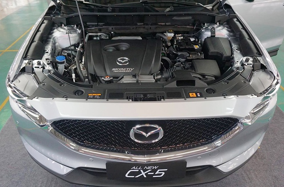 Mazda CX-5 mới vẫn có 5 chỗ, khởi điểm từ 879 triệu đồng - 2 Mazda CX-5 mới vẫn có 5 chỗ, khởi điểm từ 879 triệu đồng - 2