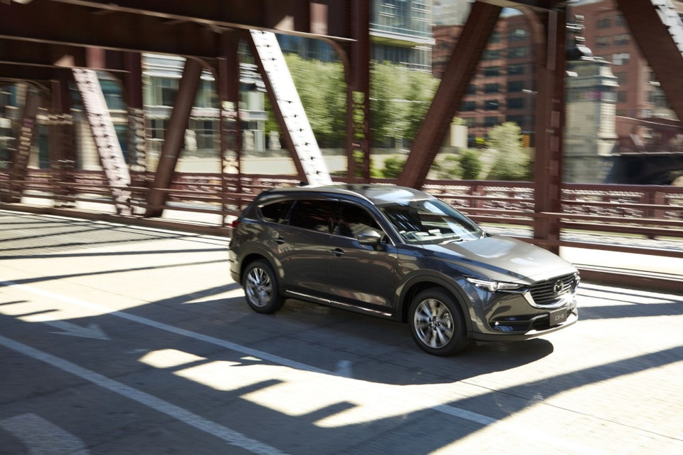 Mazda chính thức giới thiệu mẫu CX-8 - 9