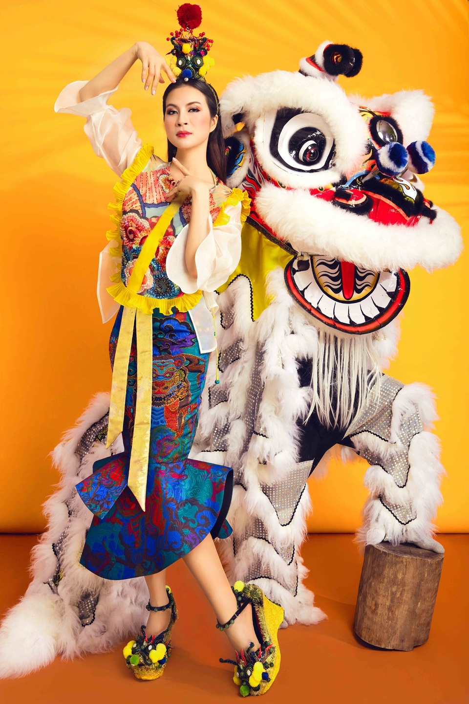 MC Thanh Mai “mộng mị” trong bộ ảnh cảm hứng từ tín ngưỡng thờ Mẫu - 6 MC Thanh Mai “mộng mị” trong bộ ảnh cảm hứng từ tín ngưỡng thờ Mẫu - 6